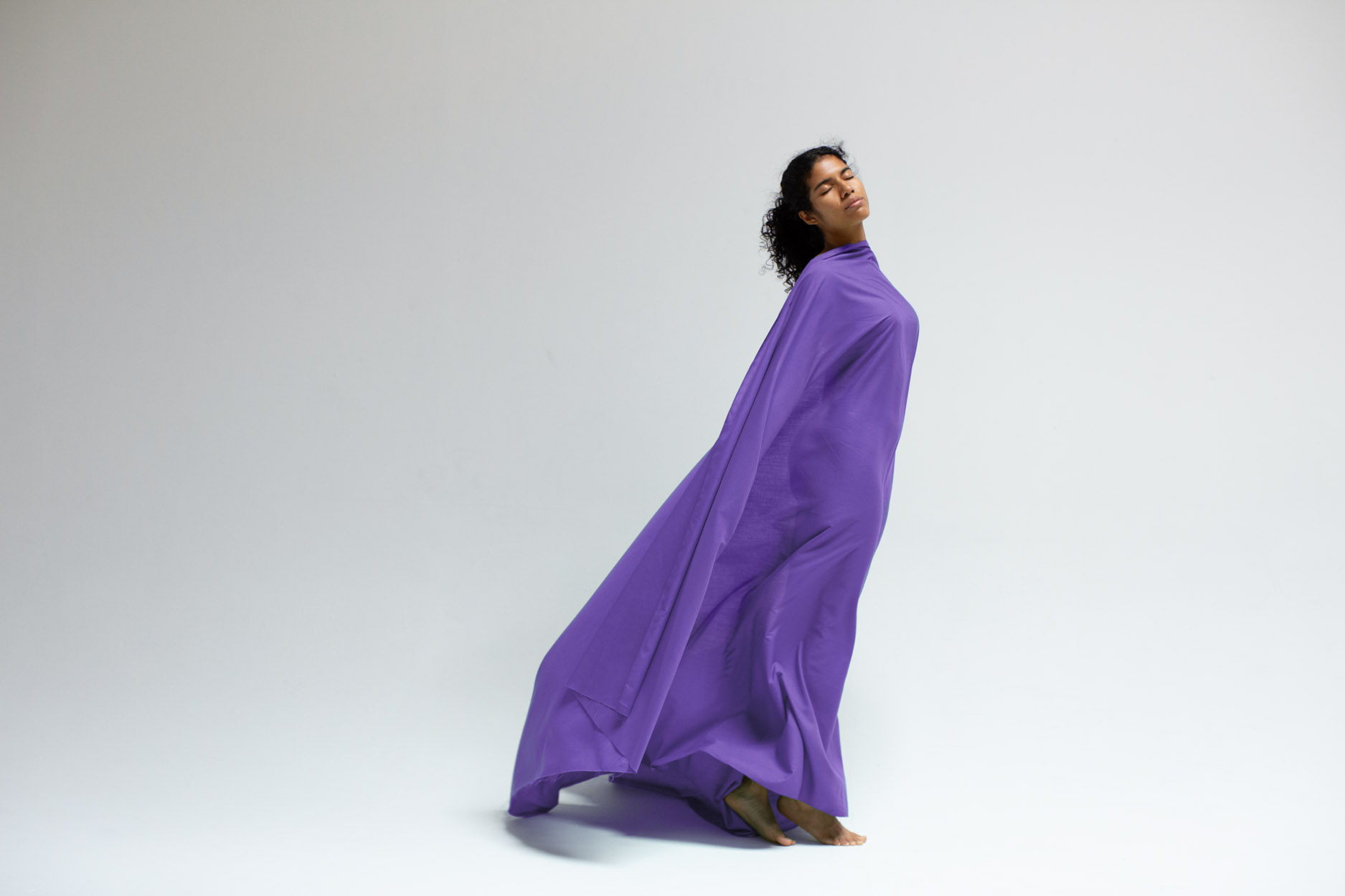 fabric --- 30 / 33