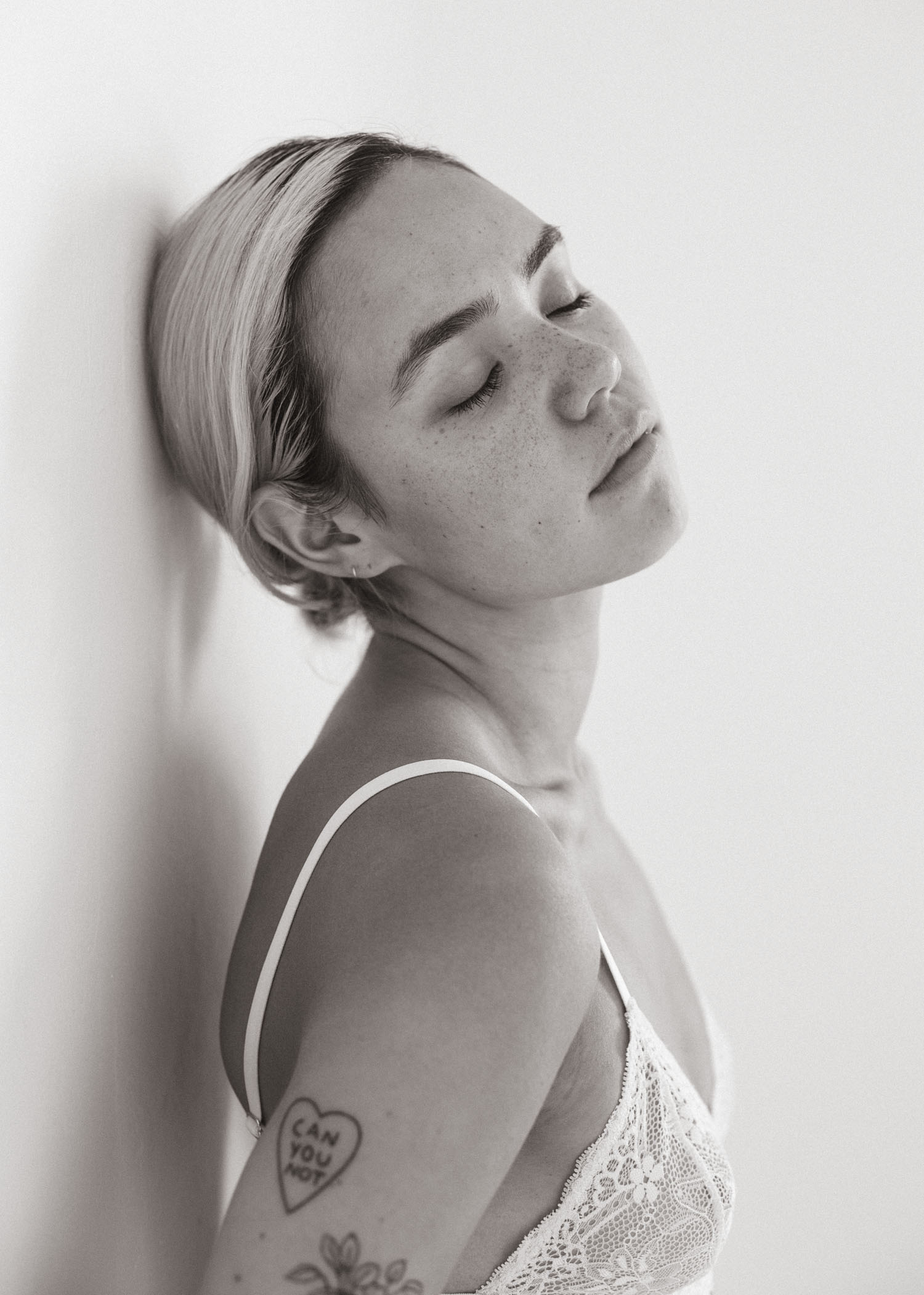 selected portraits --- 368 / 389